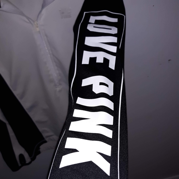 Pink Sweater - Picture 3 of 7